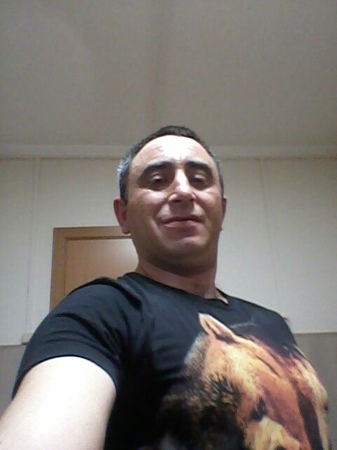 9413132  Gagik, 48 ,     