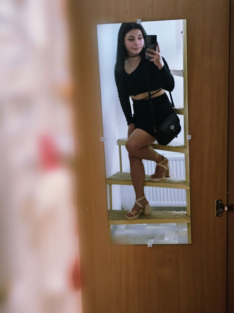  46445152  Svetlana, 22 ,    