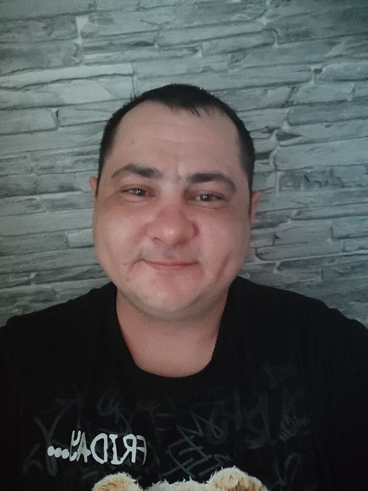  ,   Ivan, 32 ,   ,   