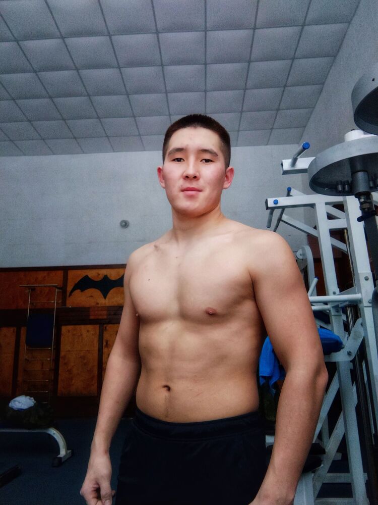  35053992  Sergey, 23 ,    