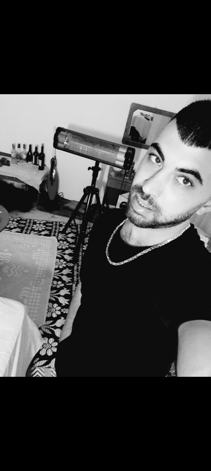  ,   Berk can, 32 ,   ,   