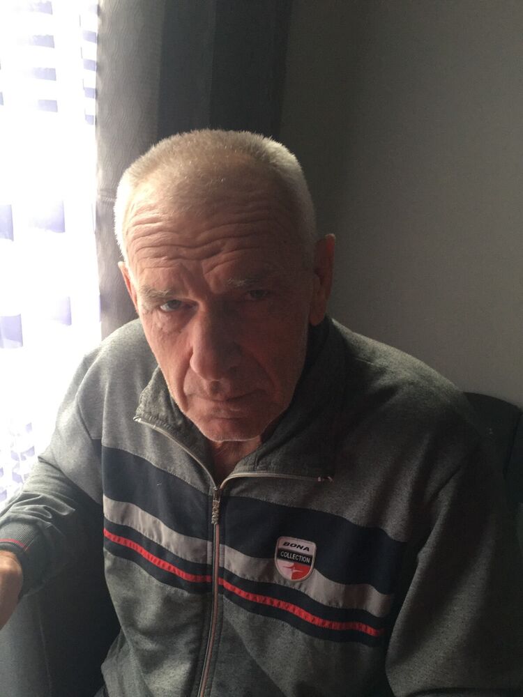  27210962  , 72 ,    