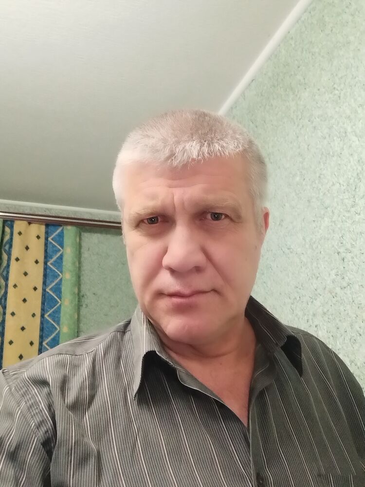  33843452  , 56 ,    