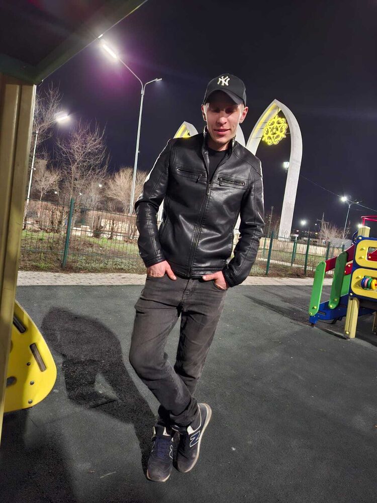  51760532  Dimas, 34 ,    