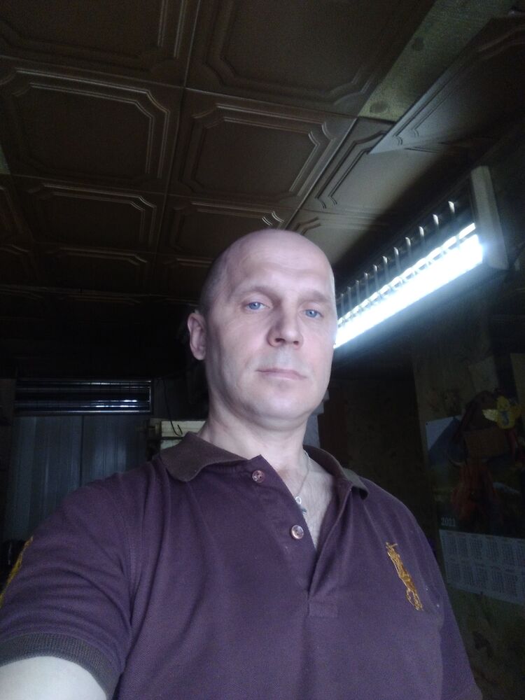  23828542  , 49 ,    