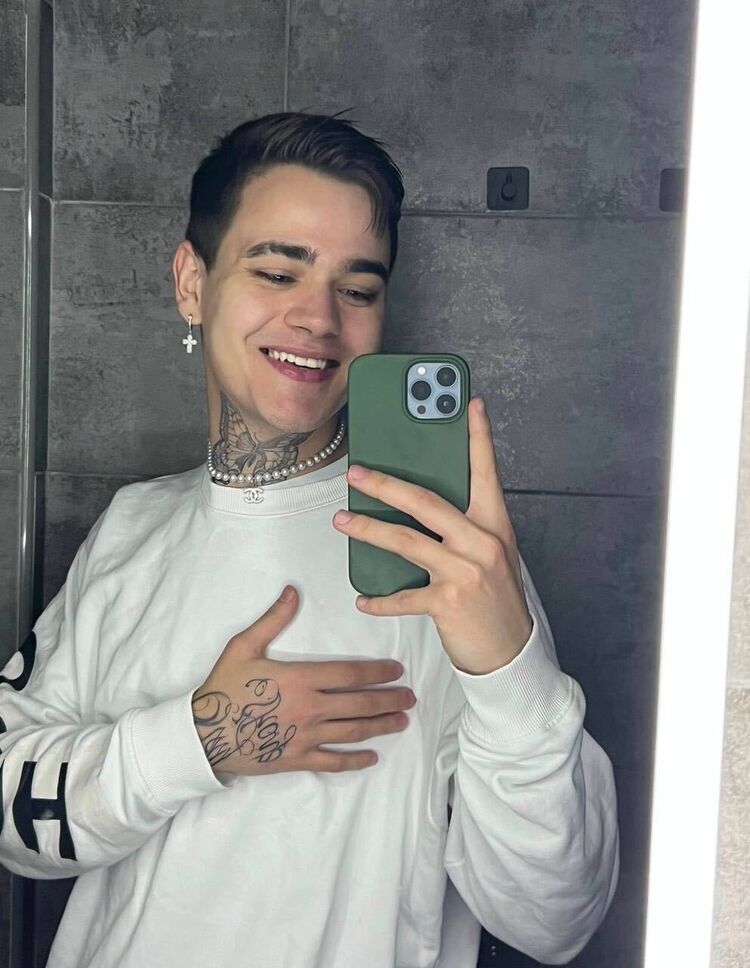  39929652  , 23 ,    