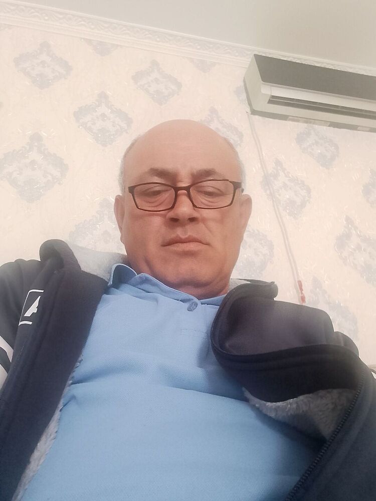  50274602  Mubariz, 55 ,    