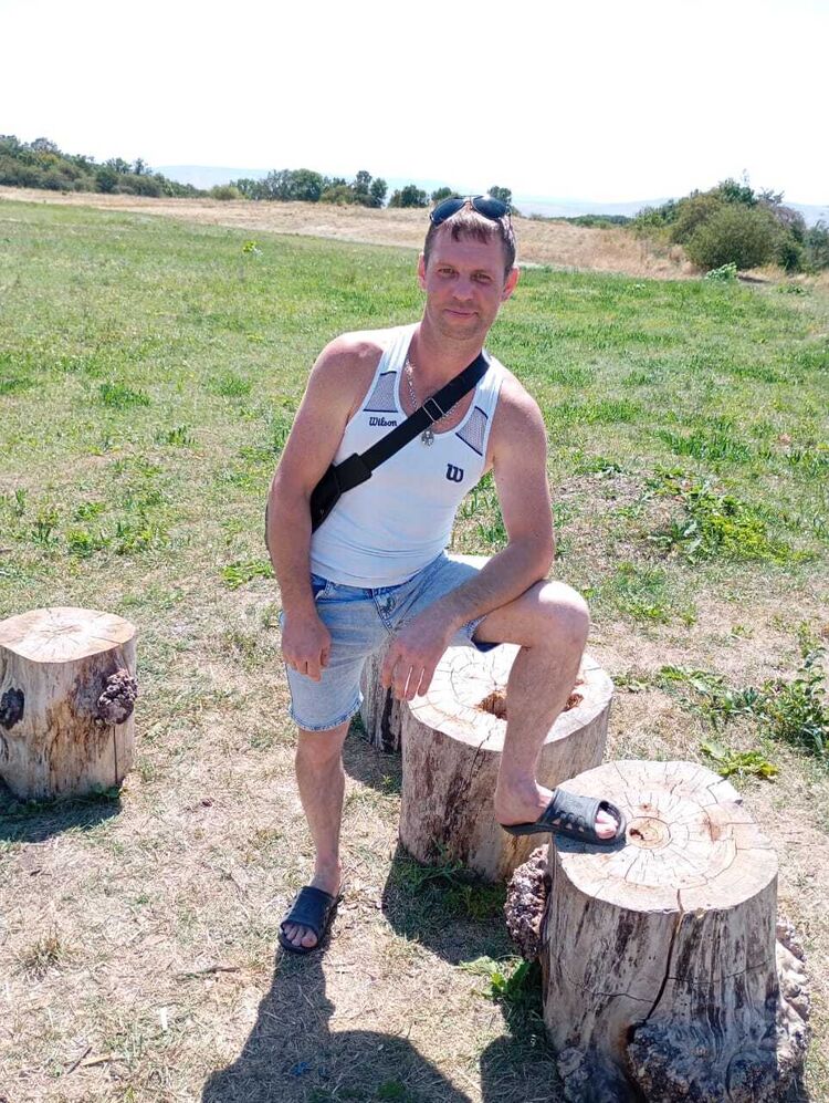  ,   SERGEI, 42 ,     , c 