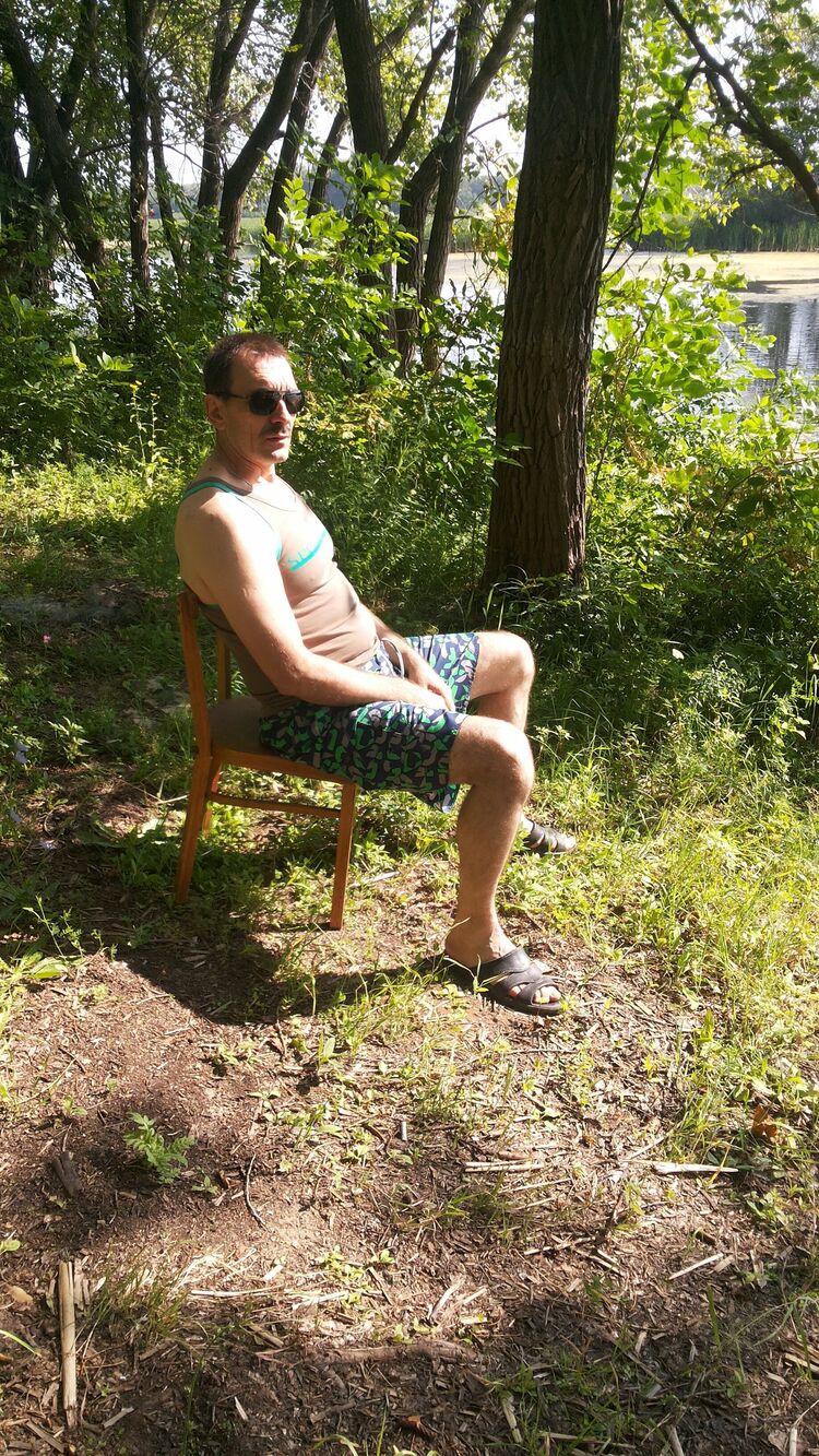  44106472  , 48 ,    