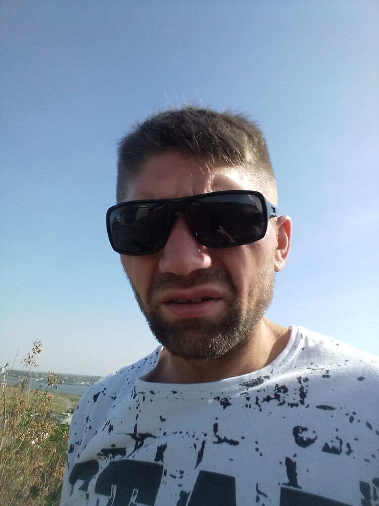  10486792  , 40 ,    