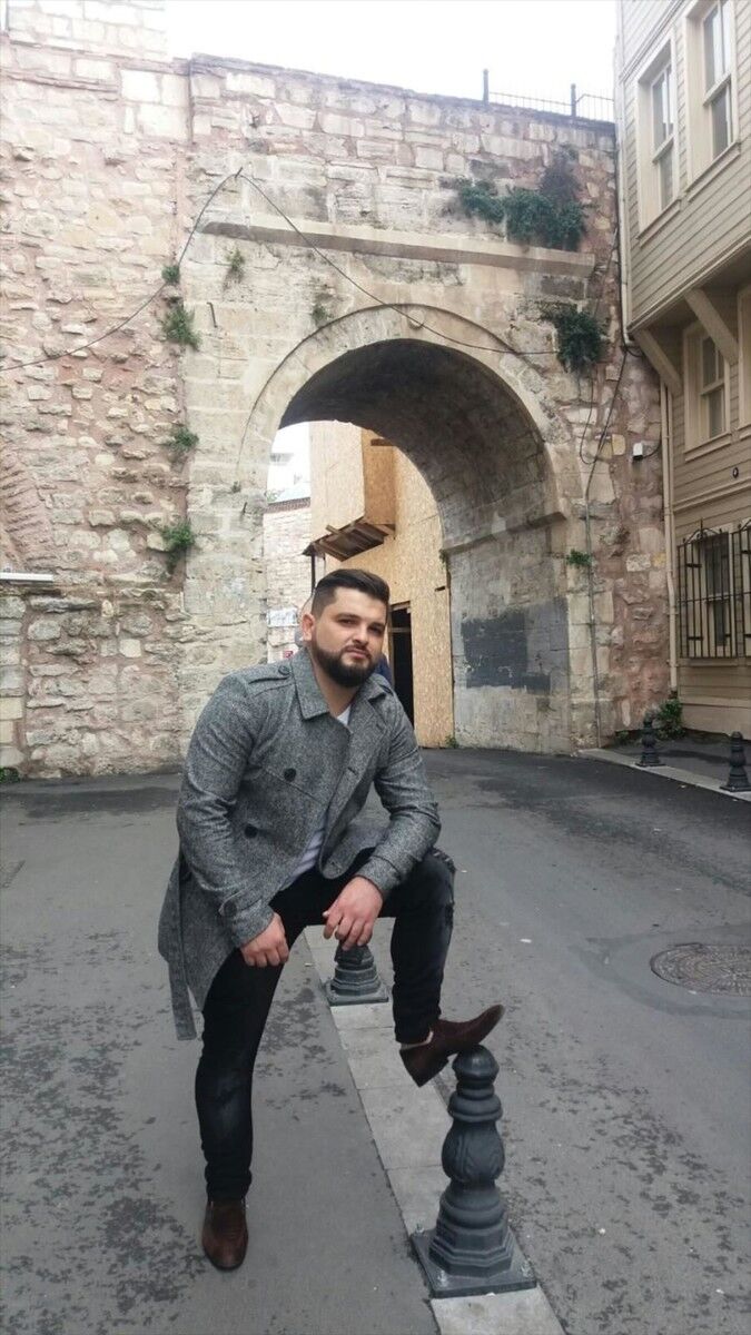  19120082  Rauf, 37 ,    