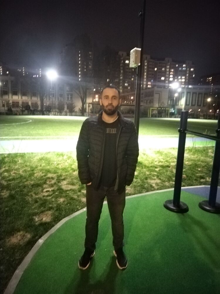  26957922  Maga, 36 ,    