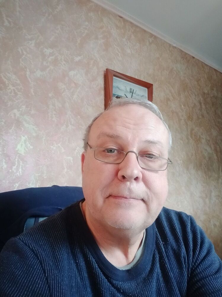  33079412  , 62 ,    