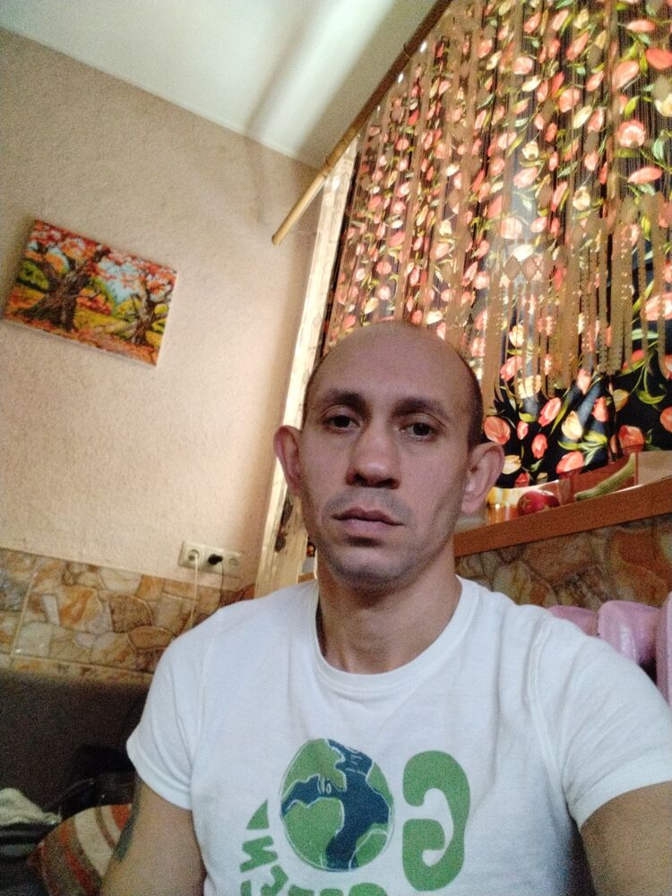  32466292  , 40 ,    