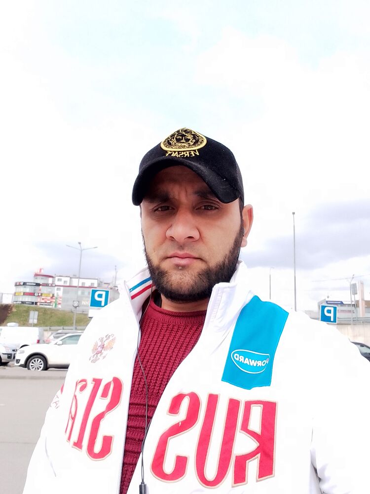  26088912  Dima, 37 ,    