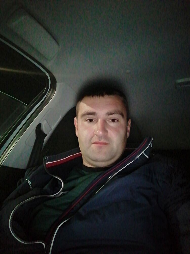  31048712  , 38 ,    