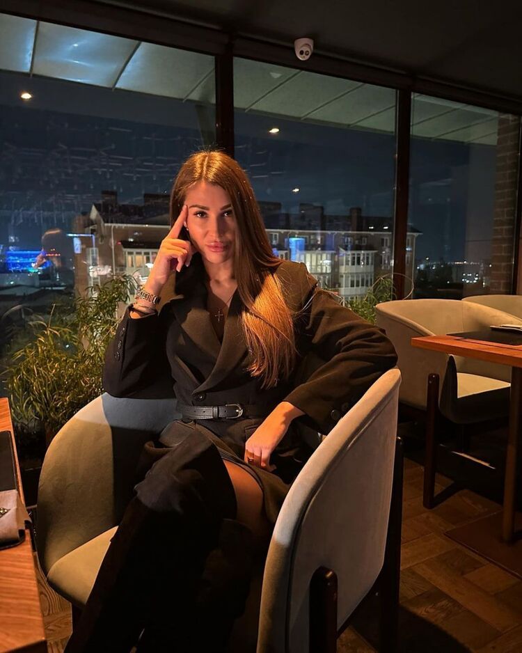  -,   , 22 ,   ,   