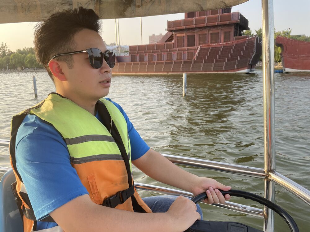  34656682  Mingwei, 25 ,    