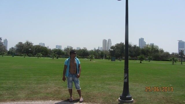  5552542  Gio, 38 ,    