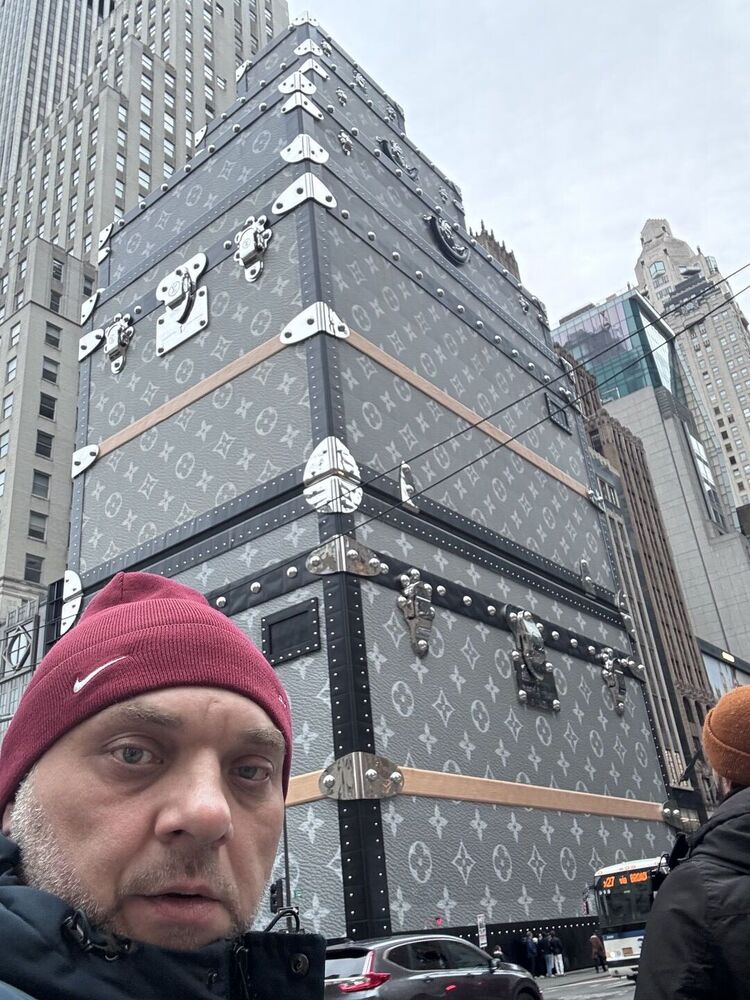  New York City,   , 43 ,   ,   , c 
