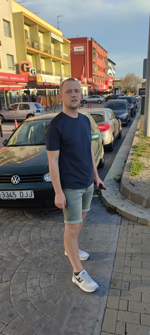  ,   Aliaksandr, 28 ,   ,   , c 