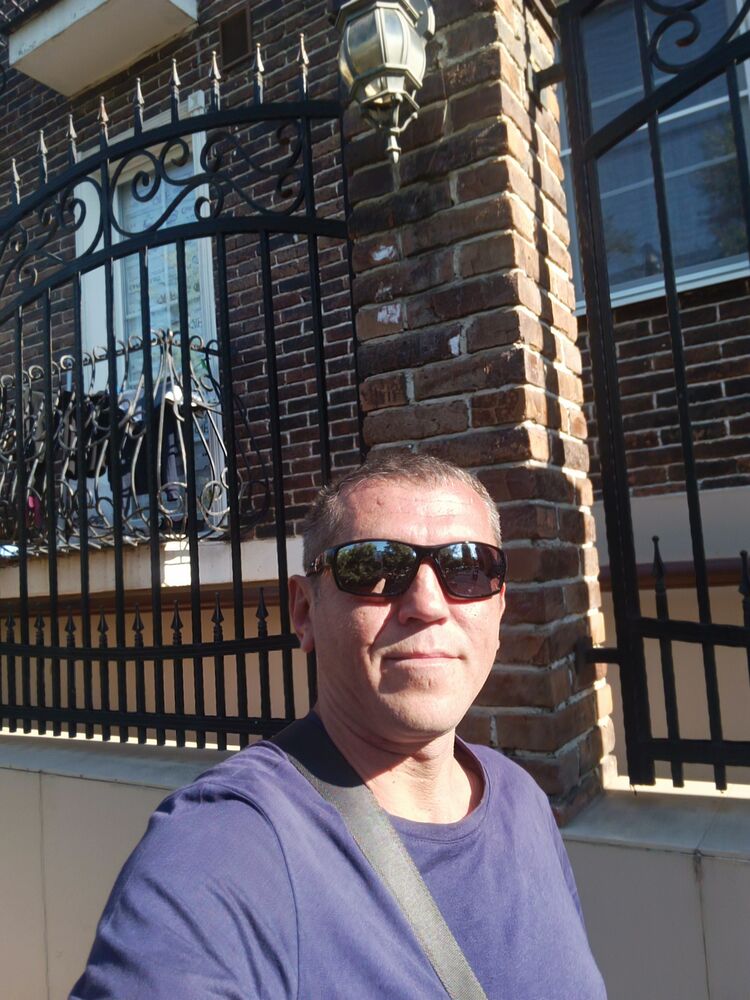  43349962  , 41 ,    --