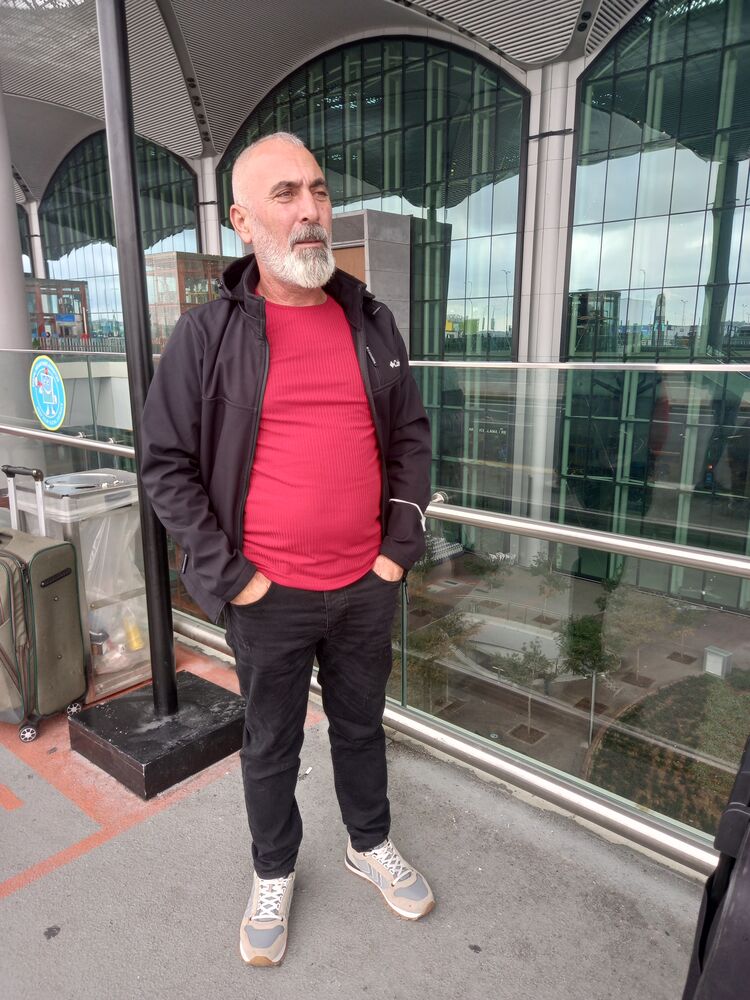  ,   Tekin, 53 ,   ,   