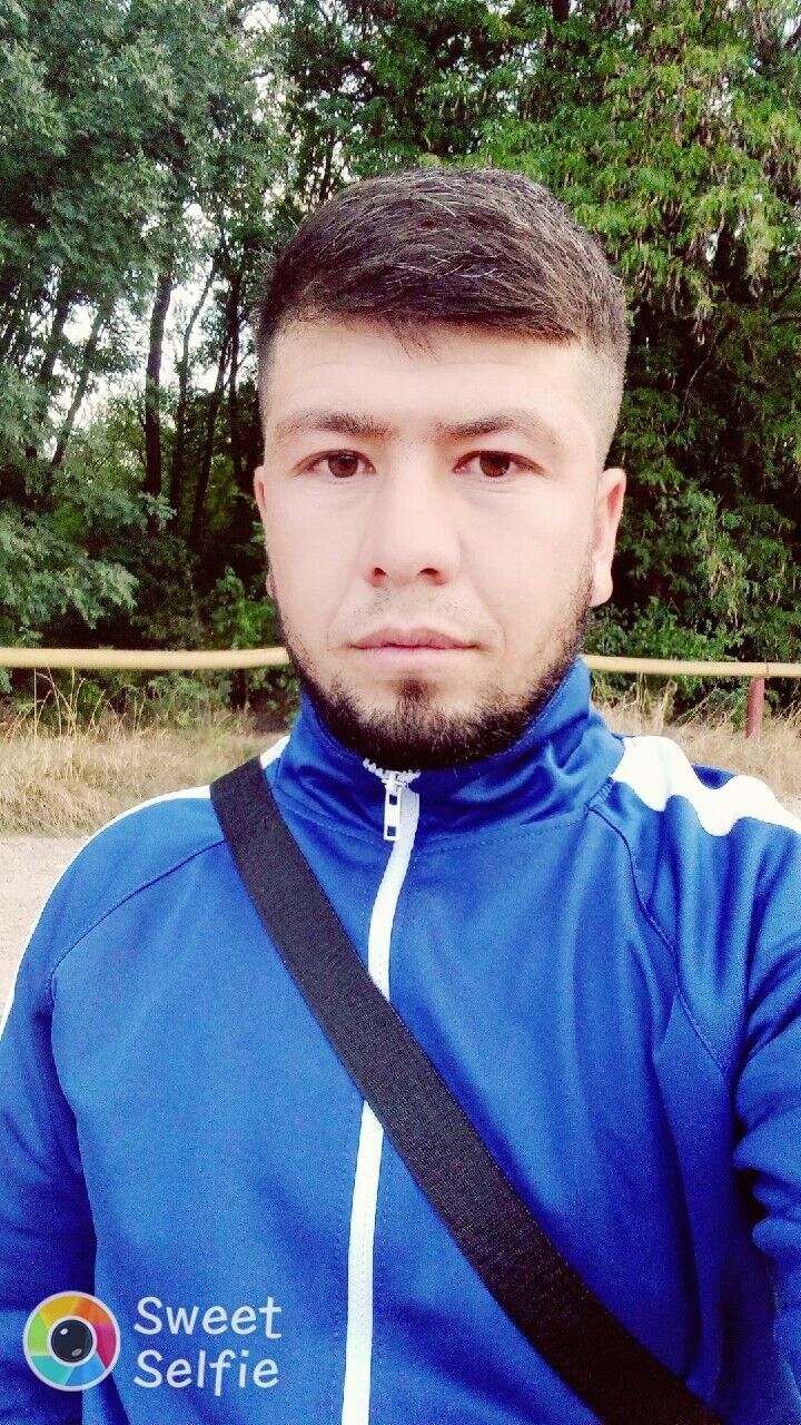  33657662  Akmal, 29 ,    