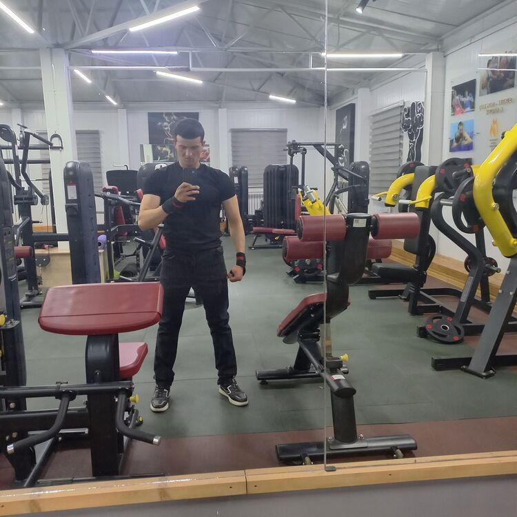  ,   Elnur, 29 ,   ,   