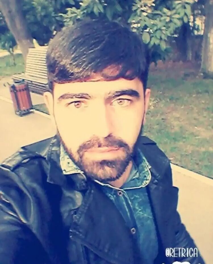  53040132  , 27 ,    