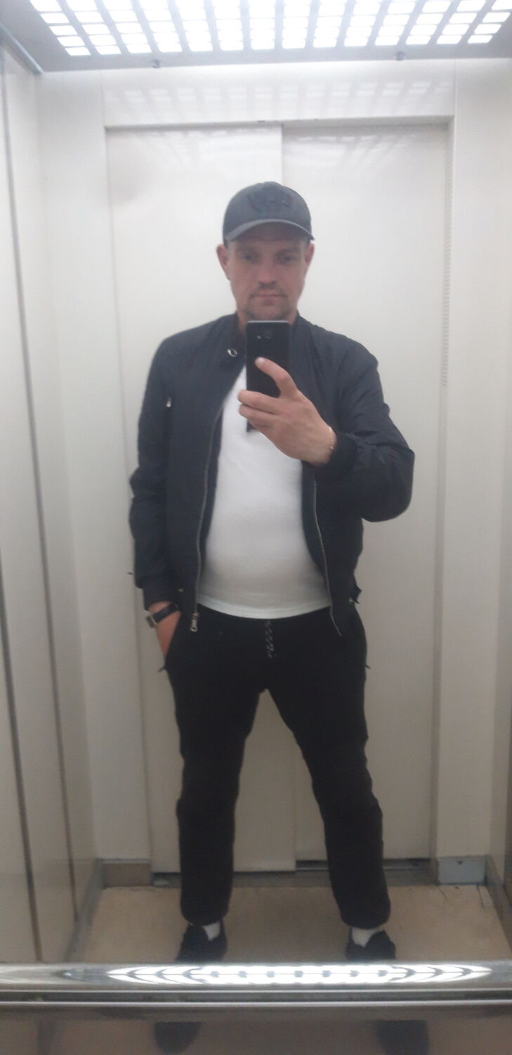  46926532  , 44 ,    