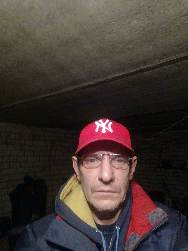  10780792  y, 49 ,    