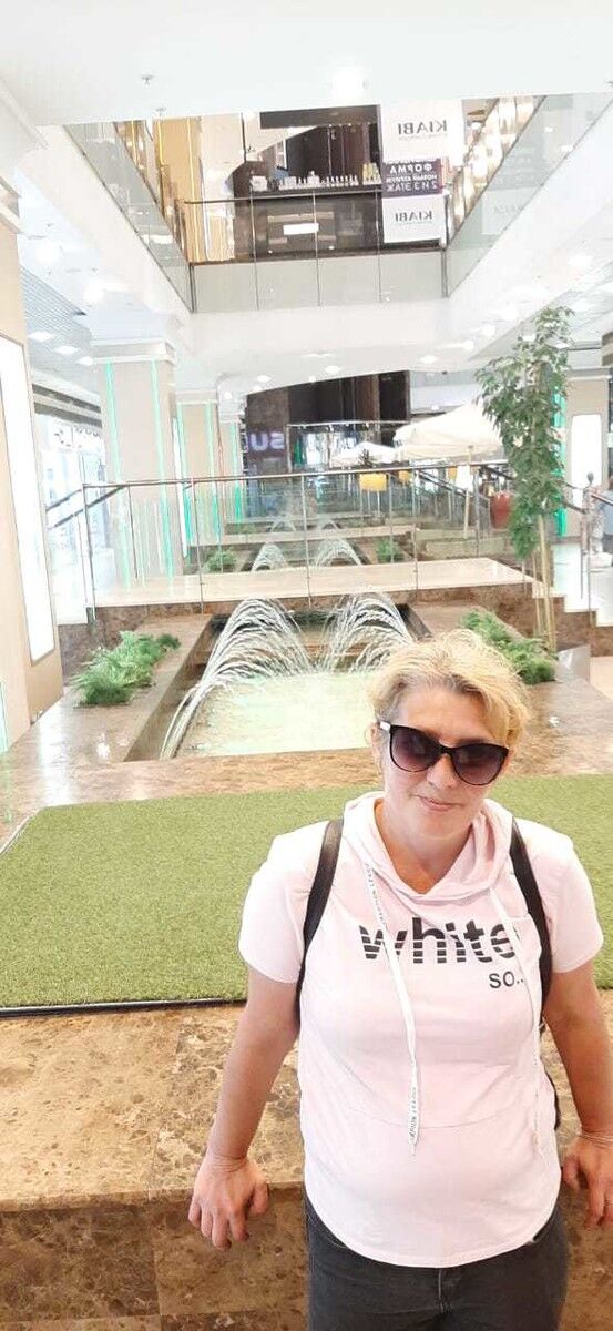  18040642  , 49 ,    