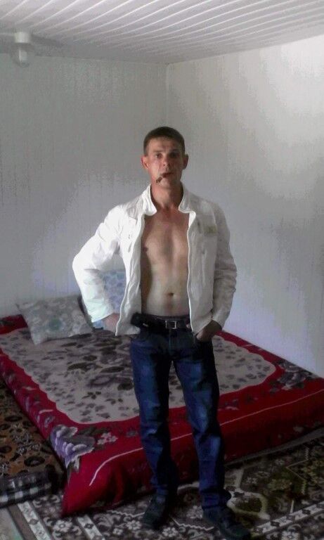  ,   Ivan, 47 ,   ,   , c 