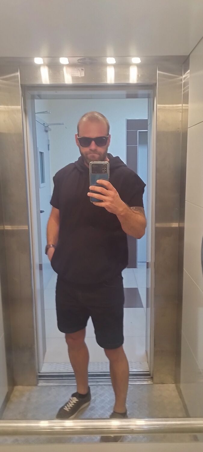  --,   Aleksandr, 34 ,   ,   