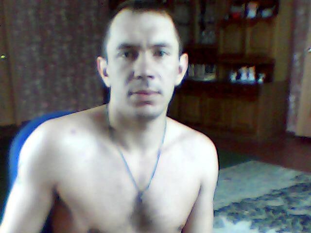  4229112  Andrey, 40 ,    