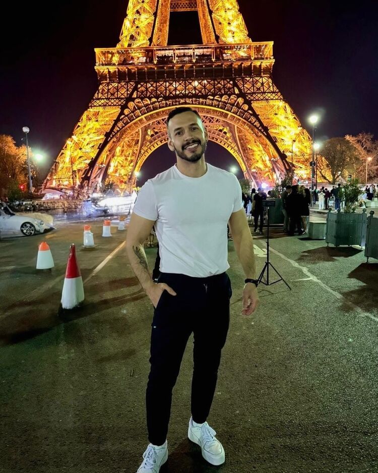  ,   , 33 ,   ,   
