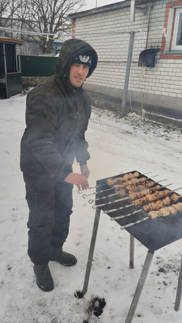 32217702  Kostik, 39 ,    