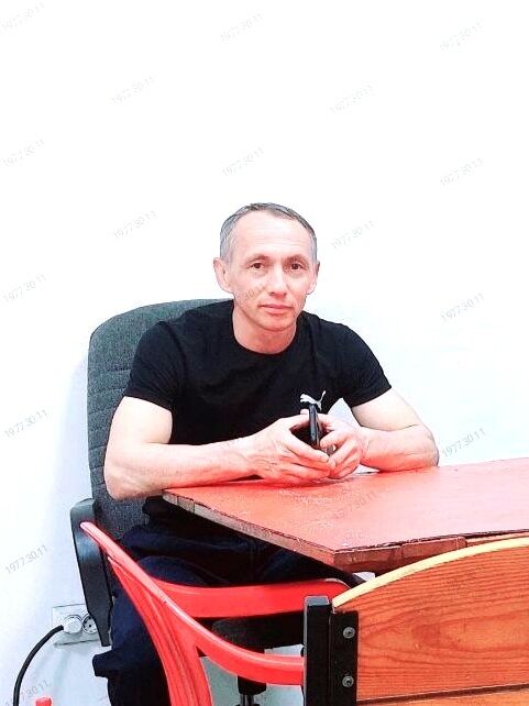  28335582  Iqboljon, 47 ,    