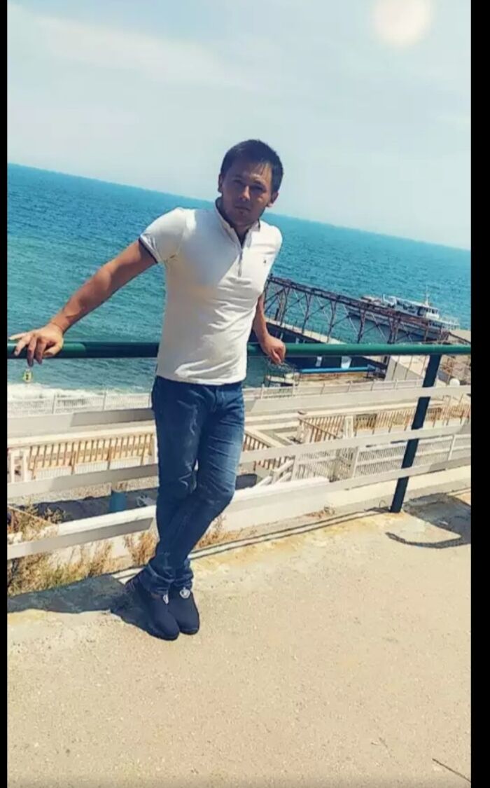  31567812  Ali, 33 ,    
