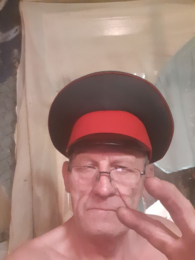 43556102  Oleg, 62 ,    