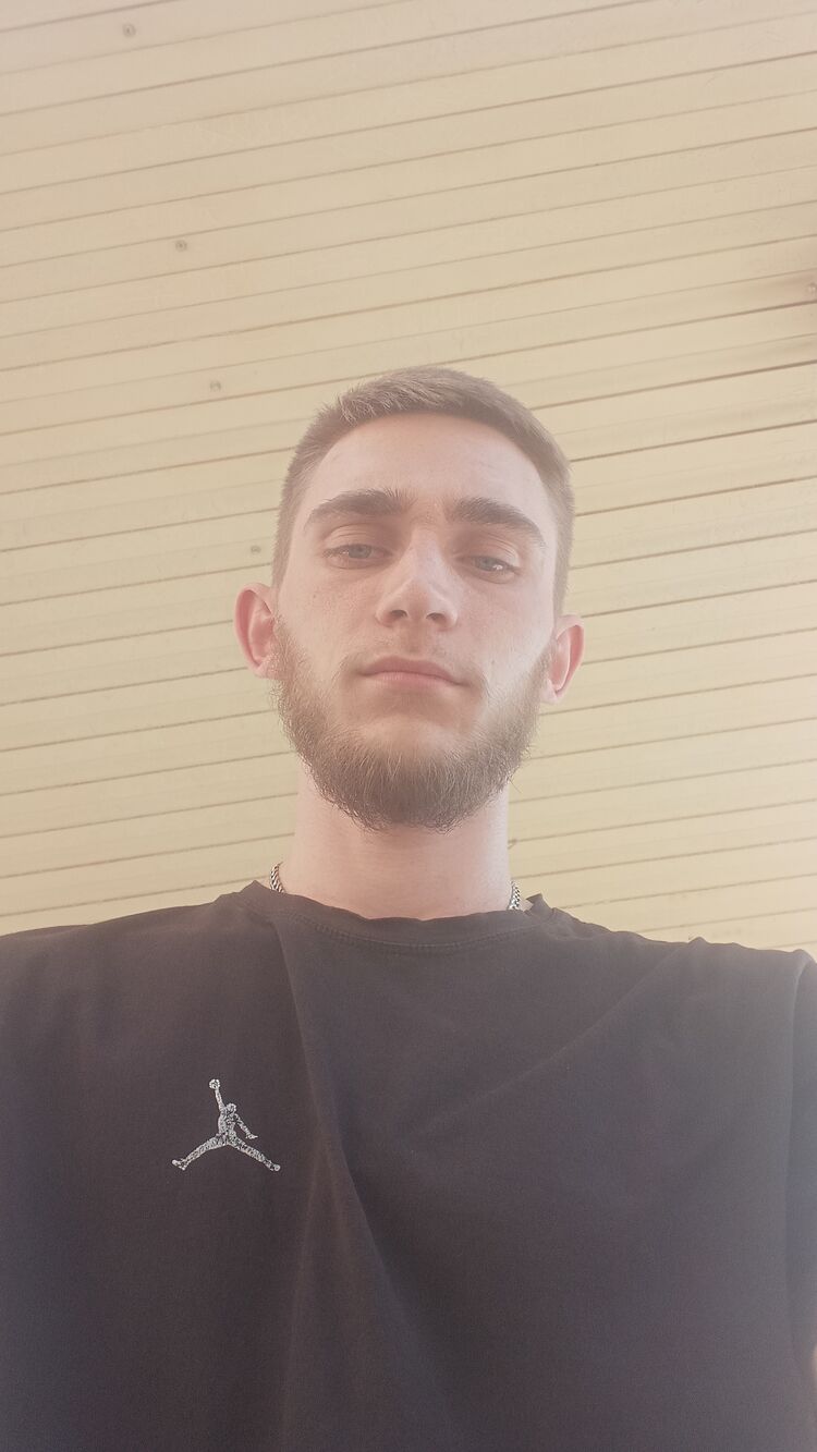  35701622  , 34 ,    