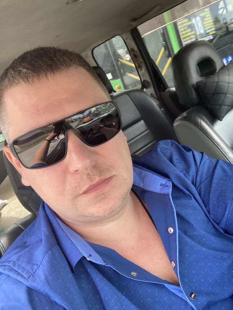  53480532  , 39 ,    