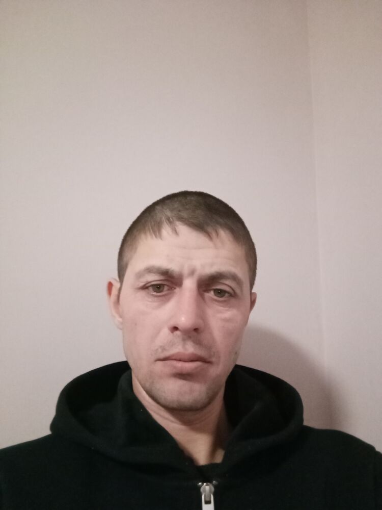  40555092  , 37 ,    