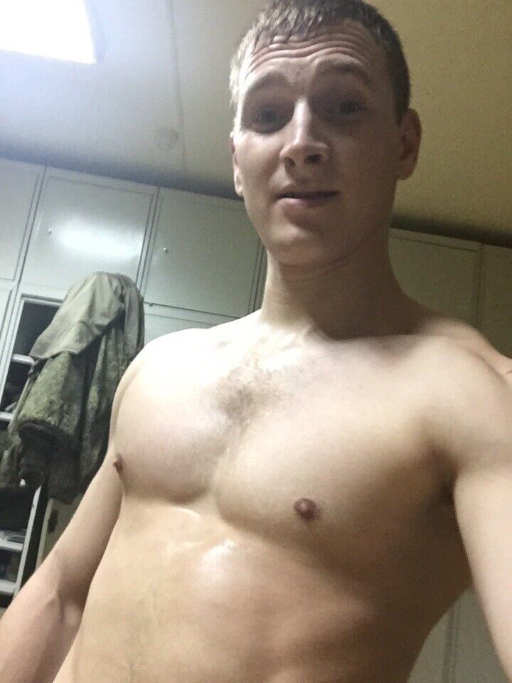 12475622  Pavlik, 32 ,    