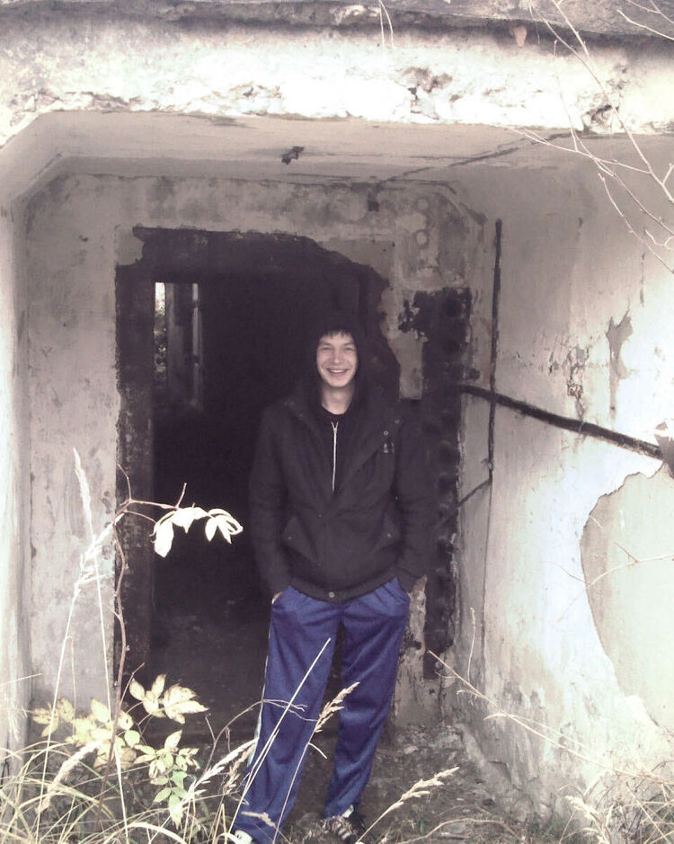  46323472  Ruslan, 45 ,    