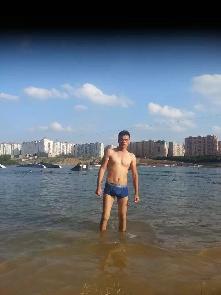  ,   Kamil, 36 ,   ,   