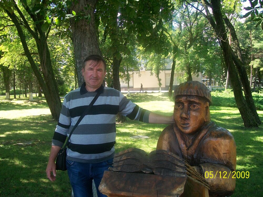  ,   Aleksandr, 60 ,     , c 