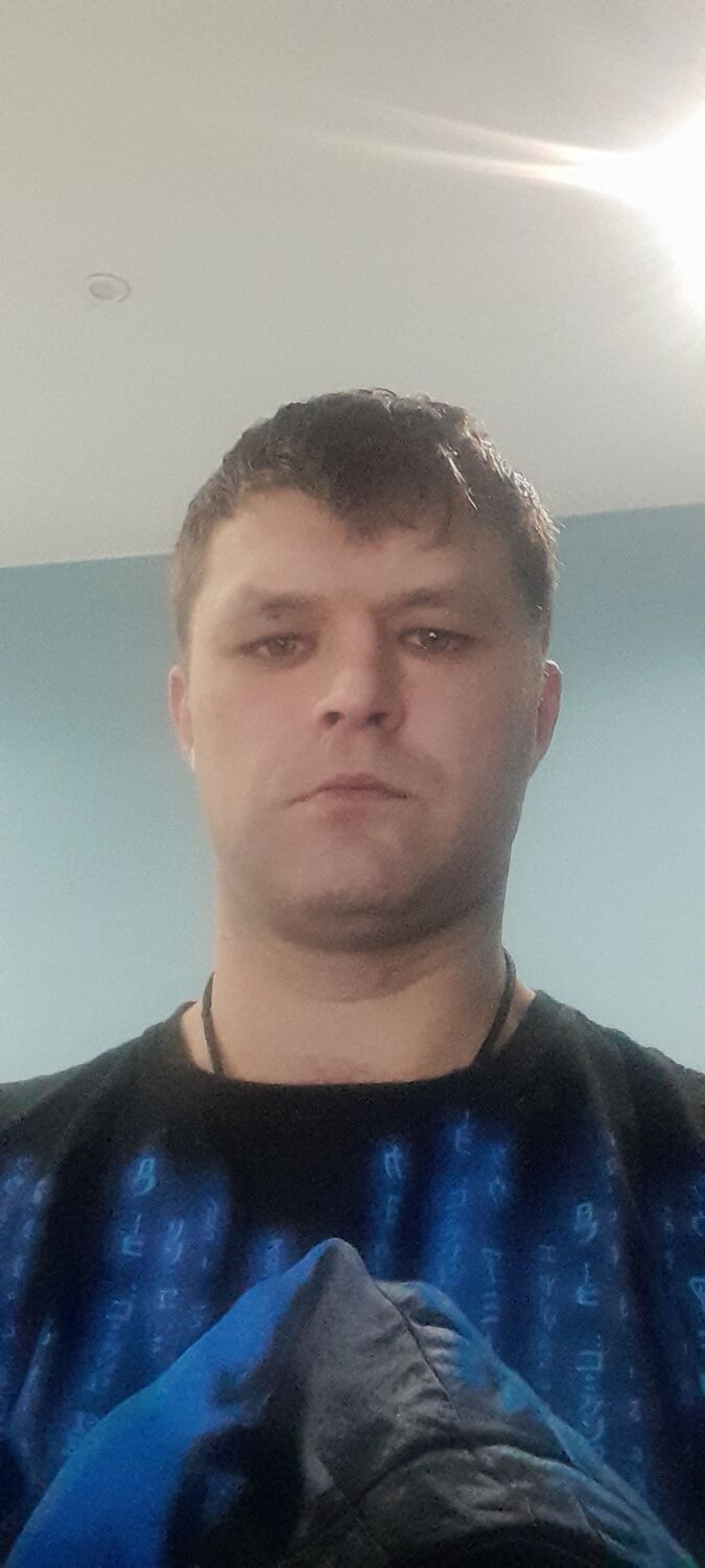  49168482  Meister, 35 ,    