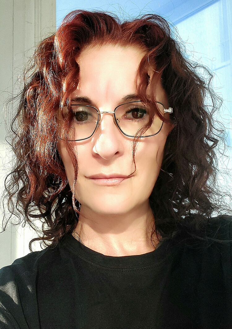  52873562  Syuzanna, 43 ,    --